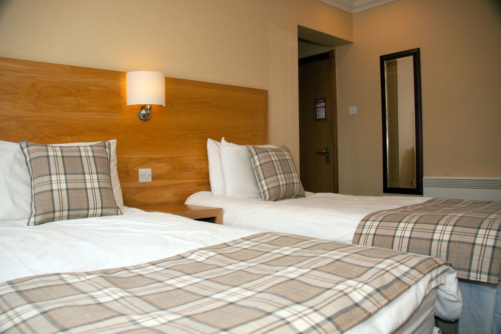 Loch Long Hotel Arrochar Extérieur photo
